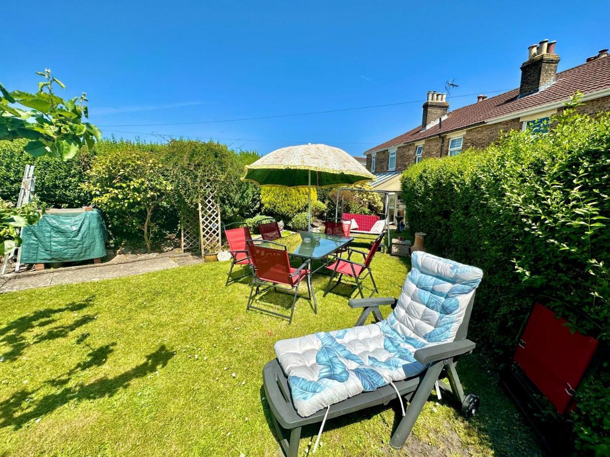 Garden Cottage - 3 Bedroom Close To Town And Beach Bournemouth Esterno foto