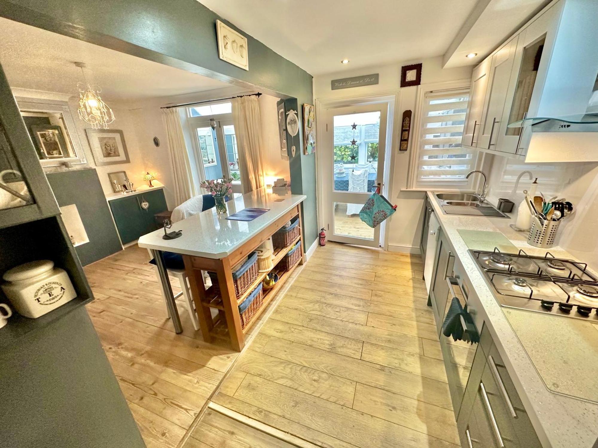 Garden Cottage - 3 Bedroom Close To Town And Beach Bournemouth Esterno foto
